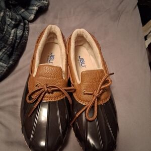 JBU by Jambu Two-Tone Duck Shoes in Brown and Dark Brown